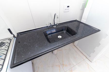 Apartamento para alugar com 34m², 2 quartos e sem vaga Apartamento para alugar com 34m², 2 quartos e sem vagaCozinha e Área de Serviço