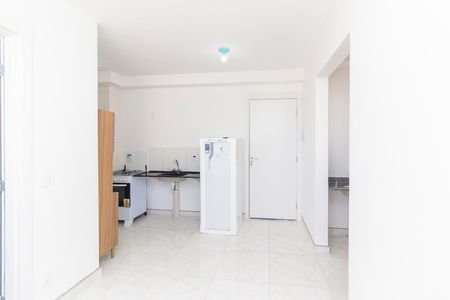 Apartamento para alugar com 34m², 2 quartos e sem vaga Apartamento para alugar com 34m², 2 quartos e sem vagaSala