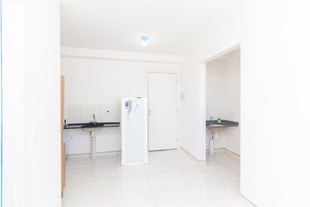 Apartamento para alugar com 34m², 2 quartos e sem vaga Apartamento para alugar com 34m², 2 quartos e sem vagaSala