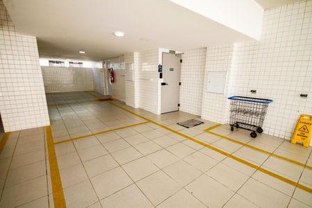 Apartamento para alugar com 78m², 2 quartos e 1 vaga