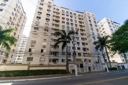 Apartamento à venda com 121m², 3 quartos e 1 vagaFachada