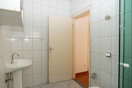 Apartamento à venda com 67m², 2 quartos e sem vaga Apartamento à venda com 67m², 2 quartos e sem vagaBanheiro