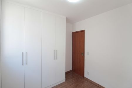 Apartamento para alugar com 100m², 2 quartos e 2 vagasQuarto 2