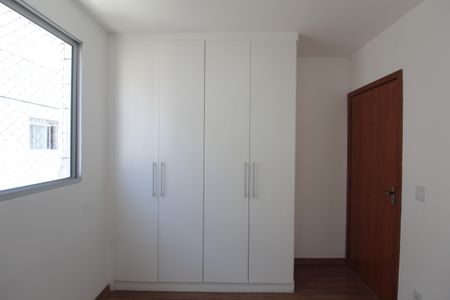 Apartamento para alugar com 100m², 2 quartos e 2 vagasQuarto 2