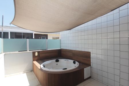 Apartamento para alugar com 100m², 2 quartos e 2 vagasCobertura