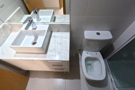 Apartamento para alugar com 99m², 3 quartos e 3 vagasBanheiro