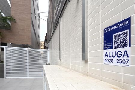 Apartamento para alugar com 99m², 3 quartos e 3 vagas Apartamento para alugar com 99m², 3 quartos e 3 vagasFachada | Adesivo/Placa Quintoandar