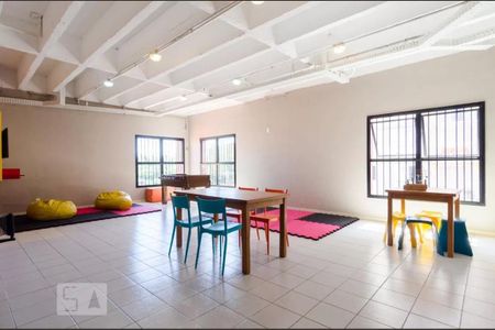 Apartamento à venda com 65m², 3 quartos e 1 vaga Apartamento à venda com 65m², 3 quartos e 1 vagaSala de Jogos