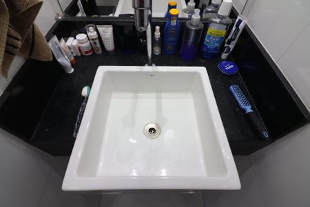 Apartamento à venda com 65m², 3 quartos e 1 vagaBanheiro Social