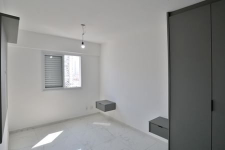 Apartamento para alugar com 101m², 3 quartos e 1 vagaSuíte
