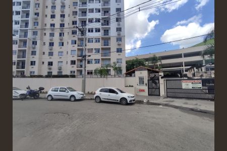 Apartamento para alugar com 57m², 2 quartos e 1 vagaFachada