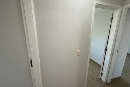 Apartamento à venda com 199m², 3 quartos e 2 vagas Apartamento à venda com 199m², 3 quartos e 2 vagasCorredor