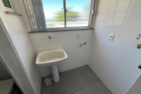 Apartamento à venda com 199m², 3 quartos e 2 vagas Apartamento à venda com 199m², 3 quartos e 2 vagasÁrea de Serviço