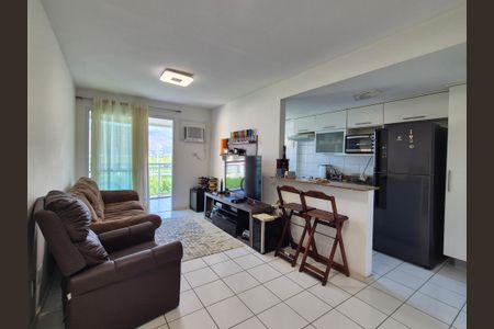 Apartamento para alugar com 64m², 3 quartos e 1 vaga Apartamento para alugar com 64m², 3 quartos e 1 vagaSala