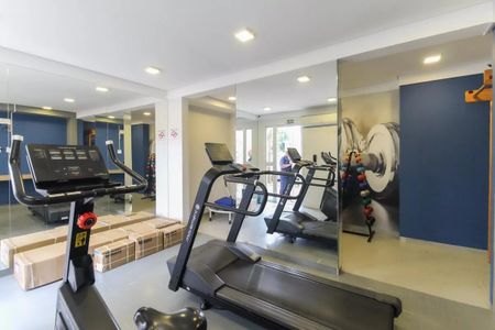 Apartamento para alugar com 36m², 2 quartos e 1 vaga Apartamento para alugar com 36m², 2 quartos e 1 vagaÁrea comum - Academia