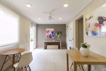 Apartamento para alugar com 36m², 2 quartos e 1 vaga Apartamento para alugar com 36m², 2 quartos e 1 vagaÁrea comum - Salão de Festas