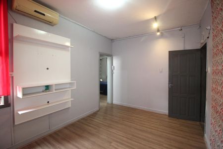 Sala de apartamento à venda com 2 quartos, 67m² em Floresta, Porto Alegre