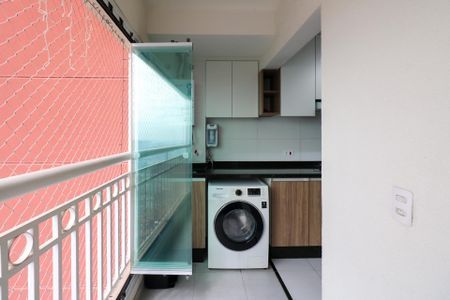 Apartamento à venda com 55m², 2 quartos e 1 vagaVaranda