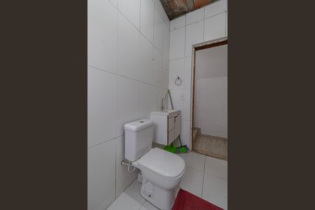 Casa à venda com 460m², 3 quartos e 5 vagas Casa à venda com 460m², 3 quartos e 5 vagasBanheiro social 2