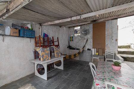 Casa à venda com 460m², 3 quartos e 5 vagas Casa à venda com 460m², 3 quartos e 5 vagasQuintal