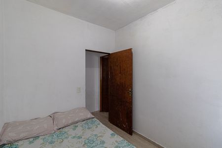 Casa à venda com 460m², 3 quartos e 5 vagas Casa à venda com 460m², 3 quartos e 5 vagasQuarto 2