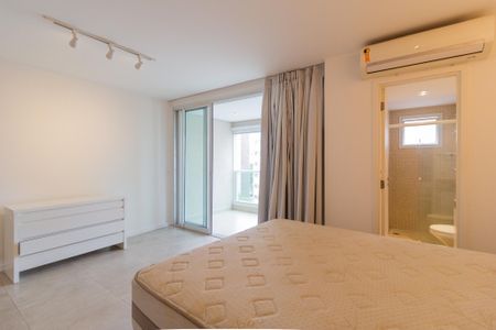 Studio para alugar com 34m², 1 quarto e 1 vagaKitnet/Studio