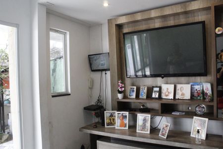 Sala de casa para alugar com 2 quartos, 90m² em Taquara, Rio de Janeiro