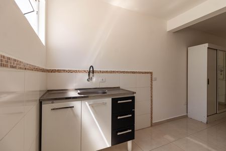 Cozinha de kitnet/studio para alugar com 1 quarto, 28m² em Perdizes, São Paulo