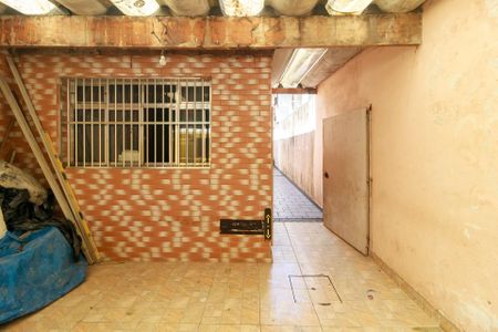 Casa à venda com 150m², 5 quartos e 1 vaga Casa à venda com 150m², 5 quartos e 1 vagaGaragem