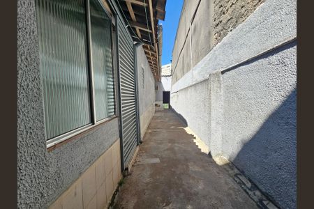 Casa para alugar com 56m², 1 quarto e sem vaga Casa para alugar com 56m², 1 quarto e sem vagaCorredor
