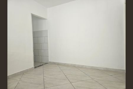 Casa para alugar com 56m², 1 quarto e sem vaga Casa para alugar com 56m², 1 quarto e sem vagaSala