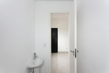 Apartamento para alugar com 29m², 2 quartos e sem vaga Apartamento para alugar com 29m², 2 quartos e sem vagaBanheiro