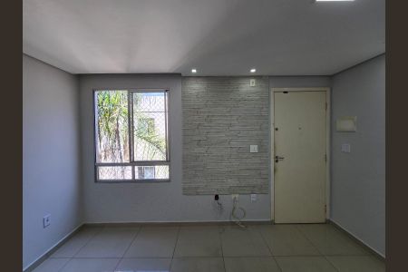 Sala  de apartamento para alugar com 2 quartos, 42m² em Água Chata, Guarulhos