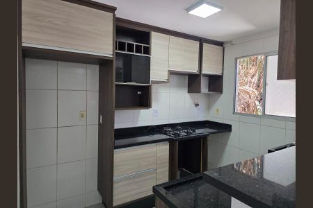 Apartamento para alugar com 42m², 2 quartos e 1 vagaCozinha e Área de Serviço