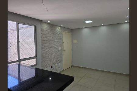 Apartamento para alugar com 42m², 2 quartos e 1 vagaSala 