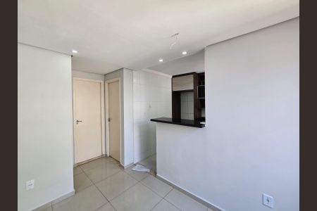 Apartamento para alugar com 42m², 2 quartos e 1 vagaSala 