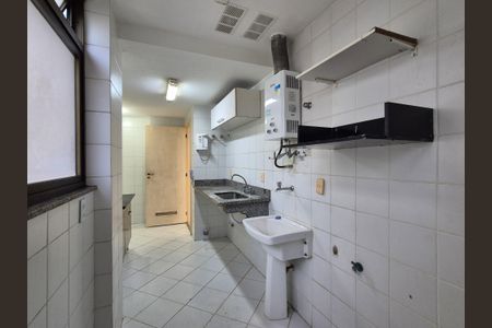 Apartamento para alugar com 98m², 3 quartos e 2 vagas Apartamento para alugar com 98m², 3 quartos e 2 vagasÁrea de Serviço