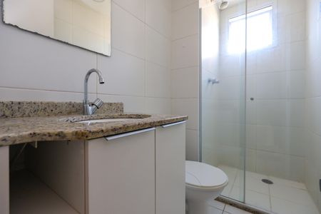 Apartamento para alugar com 56m², 2 quartos e 1 vaga Apartamento para alugar com 56m², 2 quartos e 1 vagaBanheiro da Suíte