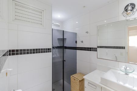 Apartamento à venda com 65m², 2 quartos e 1 vaga Apartamento à venda com 65m², 2 quartos e 1 vagaBanheiro da Suíte