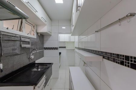 Apartamento à venda com 65m², 2 quartos e 1 vaga Apartamento à venda com 65m², 2 quartos e 1 vagaCozinha