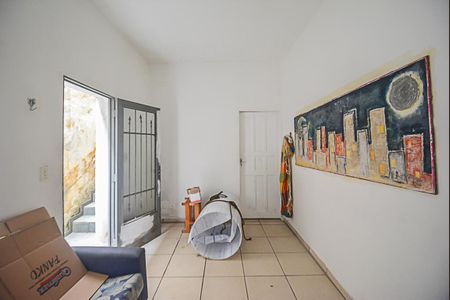 Casa à venda com 420m², 4 quartos e 2 vagas Casa à venda com 420m², 4 quartos e 2 vagasSala 2