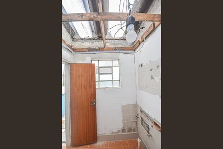Casa à venda com 420m², 4 quartos e 2 vagas Casa à venda com 420m², 4 quartos e 2 vagasBanheiro de serviço