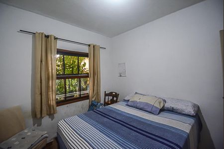 Casa à venda com 420m², 4 quartos e 2 vagas Casa à venda com 420m², 4 quartos e 2 vagasQuarto Suíte