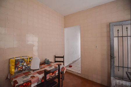 Casa à venda com 420m², 4 quartos e 2 vagas Casa à venda com 420m², 4 quartos e 2 vagasCozinha 2