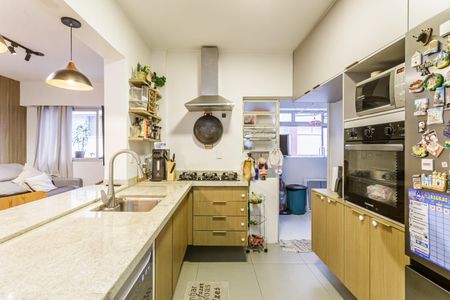 Apartamento à venda com 82m², 2 quartos e 1 vagaCozinha