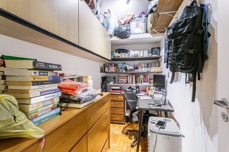 Apartamento à venda com 82m², 2 quartos e 1 vagaQuarto de Serviço