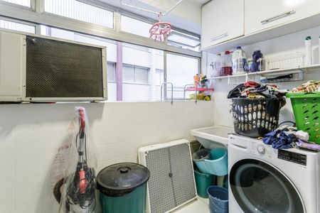Apartamento à venda com 82m², 2 quartos e 1 vagaÁrea de Serviço