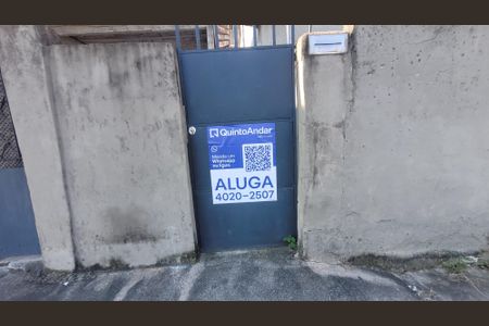 Casa para alugar com 60m², 2 quartos e sem vaga