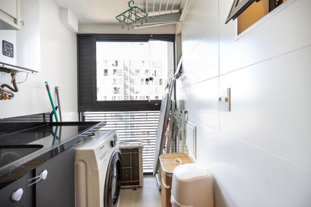 Apartamento à venda com 75m², 2 quartos e 2 vagasÁrea de Serviço