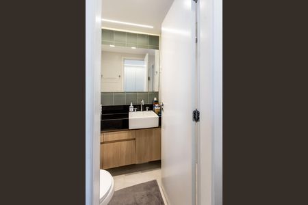 Apartamento à venda com 75m², 2 quartos e 2 vagasQuarto 1 - Banheiro da Suite